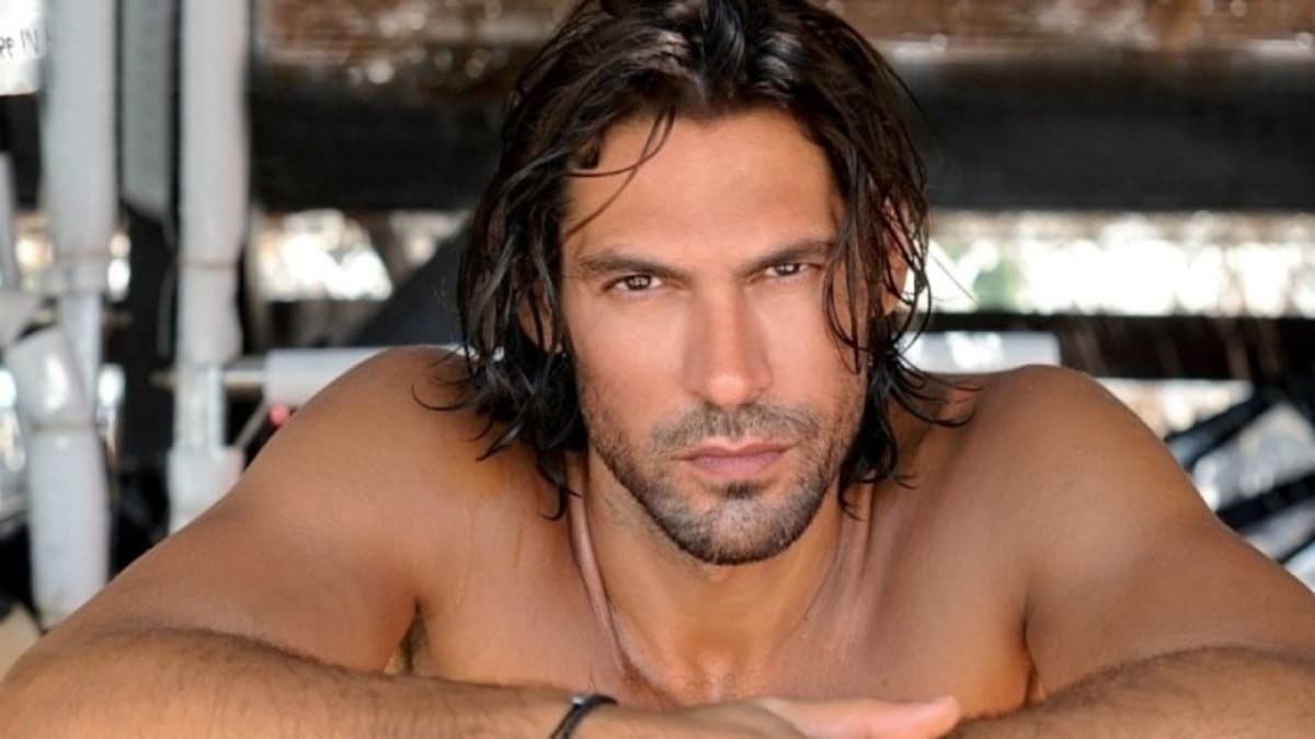 Αποκαλυπτικός Γιάννης Σπαλιάρας: «Δεν ξέρω αν η γυναίκα της ζωής μου είναι η…»