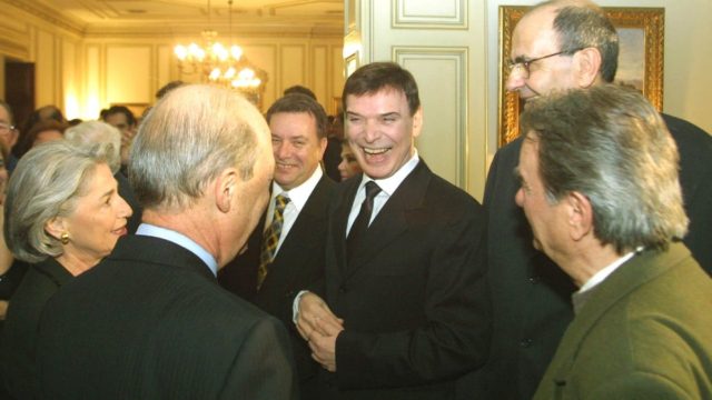 «Ντόρος» με τον Γιώργο Μαρίνο: «Ξανασυνάντησα τον πατέρα μου στα 12 και…»