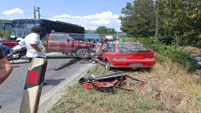 Ιωάννινα: Φονικό τροχαίο με λεωφορείο και 3 αυτοκίνητα – Ένας νεκρός
