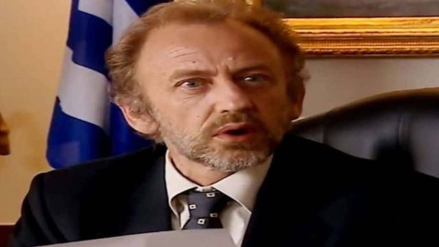 Καραφλός και τρομερά αδυνατισμένος: Θυμάστε τον κακό του “Παρά Πέντε”; Σήμερα δεν θα τον γνώριζε ούτε η Ζουμπουλία