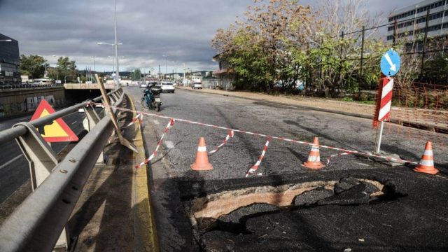 Χαϊδάρι: Μποτιλιάρισμα στην Εθνική – Διεκόπη η κυκλοφορία στο ρεύμα προς Κόρινθο λόγω καθίζησης!
