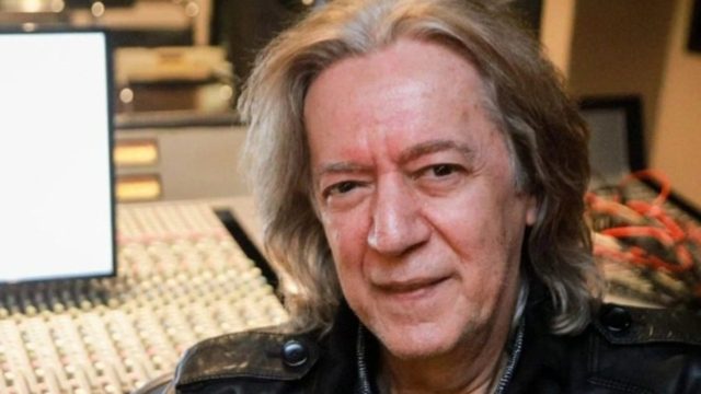 Μαρία Λιαροπούλου: Αυτή είναι η γοητευτική σύζυγος του Κώστα Τουρνά – Είναι μαζί πάνω από 40 χρόνια! (photos)