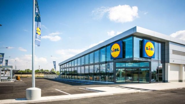 «Λαοθάλασσα» στα Lidl από νωρίς το πρωί – Το αδιαχώρητο στην αλυσίδα