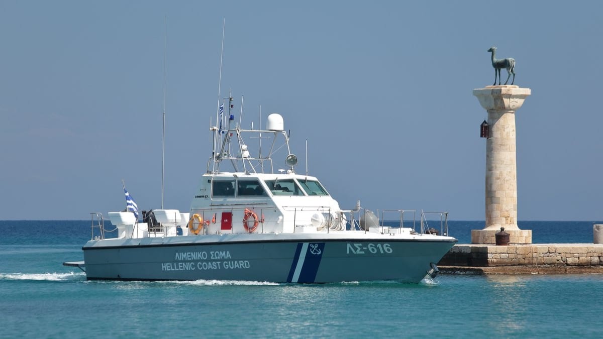 Φρίκη στην Κέα: Επιβάτες πλοίου εντόπισαν πτώμα να επιπλέει στη θάλασσα