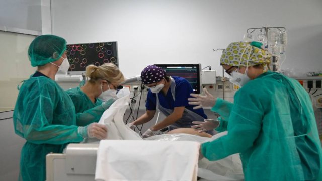Διασωληνωμένος στη ΜΕΘ ο 6χρονος που μεταφέρθηκε με εγκεφαλική αιμορραγία από τη Βέροια στη Θεσσαλονίκη