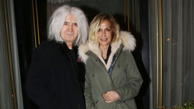Έμεινε «κάγκελο» να κοιτάει τον Νίκο Καρβέλα η Άννα Βίσση: Η απίστευτη αποκάλυψη για τον μεγάλο χωρισμό – «Την τελείωσε με…»