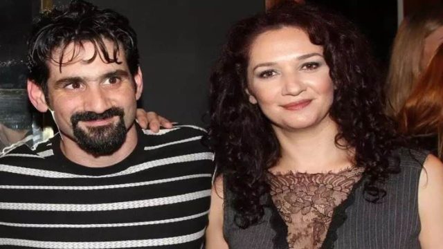 Ψηλός, μελαχρινός με μούσια – Δείτε τον 17χρονο κούκλο γιο του Οδυσσέα Παπασπηλιόπουλου και της Κατερίνας Παπαδάκη!