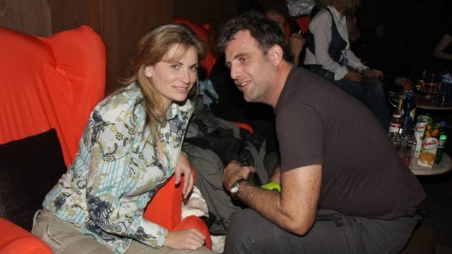 «Μέναμε 3 χρόνια σε διάσταση και…» – Σάλος με την αποκάλυψη της Θεοφανίας Παπαθωμά για το διαζύγιο με τον Τσαρούχα