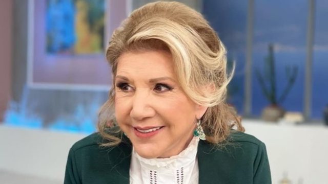 «Κουβάρι» παντού από τη Λίτσα Πατέρα: Σύγχυση και προβληματισμός για Ταύρους, Τοξότες και άλλα 3 ζώδια