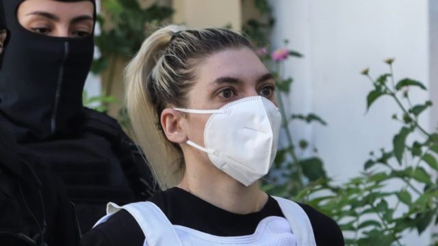 «Με αδικούν»: Η πρώτη αντίδραση της Ρούλας Πισπιρίγκου μετά την ποινική δίωξη για τους θανάτους Μαλένας και Ίριδας
