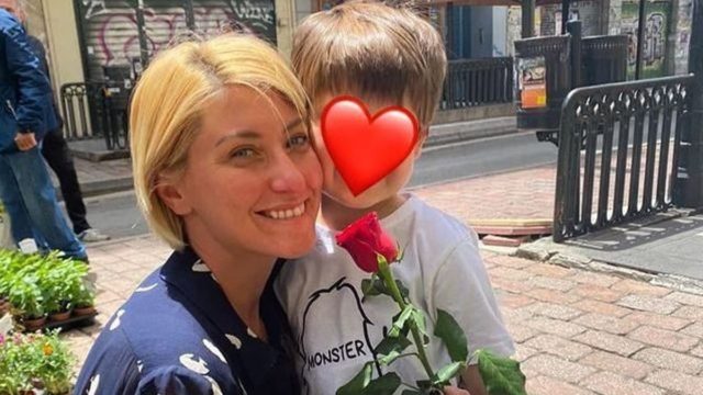 Η Σία Κοσιώνη εξομολογείται: Ο λόγος που δεν θέλει να κάνει δεύτερο παιδί