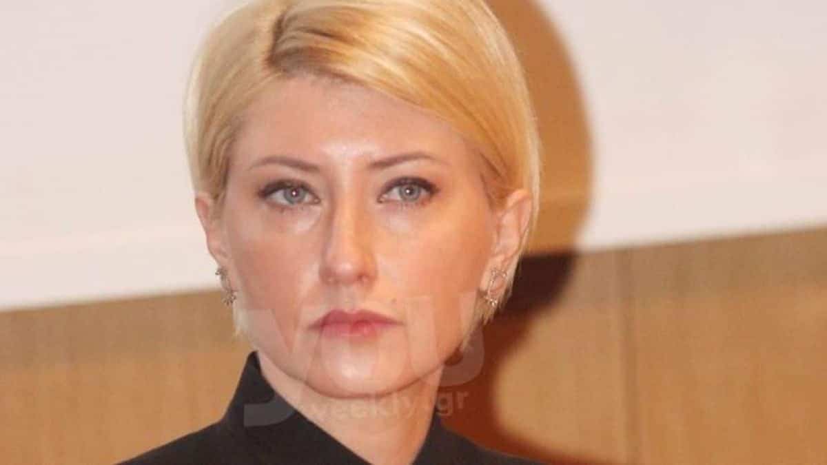 Μαυροφορεμένη και σε άθλια κατάσταση η Σία Κοσιώνη! Μυστήριο με την τελευταία της εμφάνιση