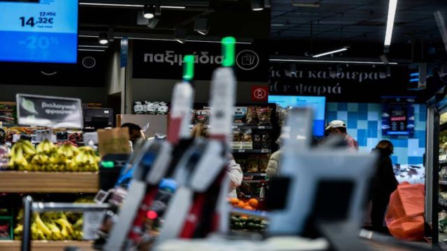 Ηράκλειο: 19χρονος τα έκανε γης μαδιάμ σε σούπερ μάρκετ – «Χτύπησε» 3 φορές σε λίγα 24ωρα
