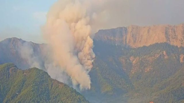 Φωτιά στη Θάσο: Προσαγωγή 65χρονου! Εντοπίστηκε εύφλεκτο υλικό στο αυτοκίνητό του (Video)