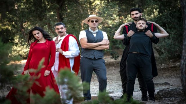 «Το Αίνιγμα του Χαμένου Θεού», μια θεατρική παράσταση του Χριστόφορου Χριστοφή προσαρμοσμένη και για κοινό ΑμεΑ