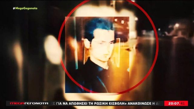 Πανελλήνια συγκίνηση για τον Θύμιο Μπουγά: Ξανά αγκαλιά με τα αδέρφια του ο 39χρονος μετά τη μεγάλη περιπέτεια με την εξαφάνισή του (photo)