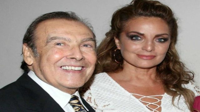«Λύγισε» η Άντζελα Γκερέκου με την απίστευτη κίνηση των Θεσσαλονικιών: Η οδός «Τόλη Βοσκόπουλου» και τα συγκινητικά της λόγια!