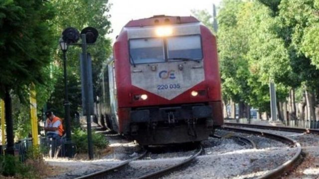Τραγωδία στη Δράμα: Τρένο παρέσυρε και σκότωσε τρία άτομα