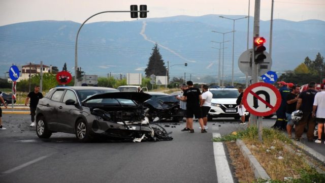Βάφτηκε με αίμα η άσφαλτος στις Σέρρες: Μία νεκρή και δυο τραυματίες σε τροχαίο δυστύχημα