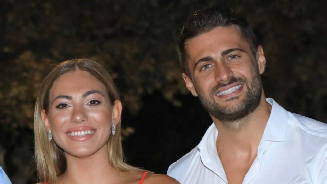 Απάντησαν… συνοπτικά: Οι αναρτήσεις Ευρυδίκης Βαλαβάνη και Κωνσταντίνου Βασάλου μετά τις φήμες για τον χωρισμό