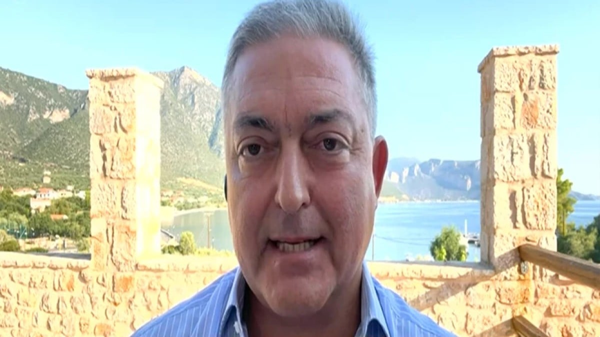 Θεόδωρος Βασιλακόπουλος: «Διανύουμε την τρίτη εβδομάδα αποκλιμάκωσης της πανδημίας» – Τι αποκάλυψε για το άνοιγμα των σχολείων (Video)
