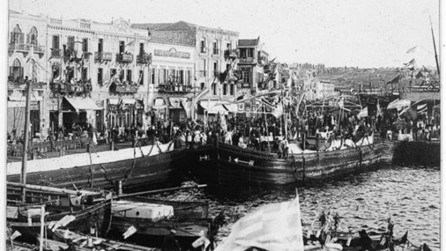 Ο Δήμος Καλλιθέας τίμησε την επέτειο για τα 100 χρόνια από τη Μικρασιατική Καταστροφή