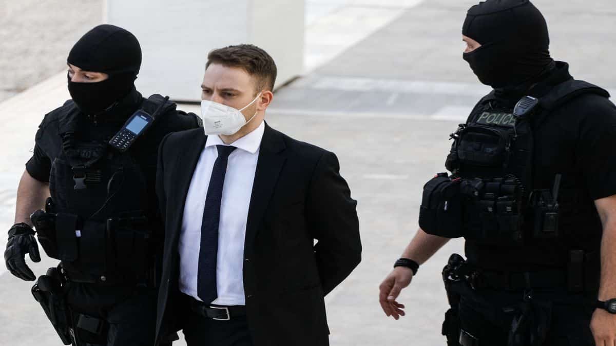 Τον άκουσε όλη η φυλακή – Ωρυγή από τον Μπάμπη Αναγνωστόπουλο (video)