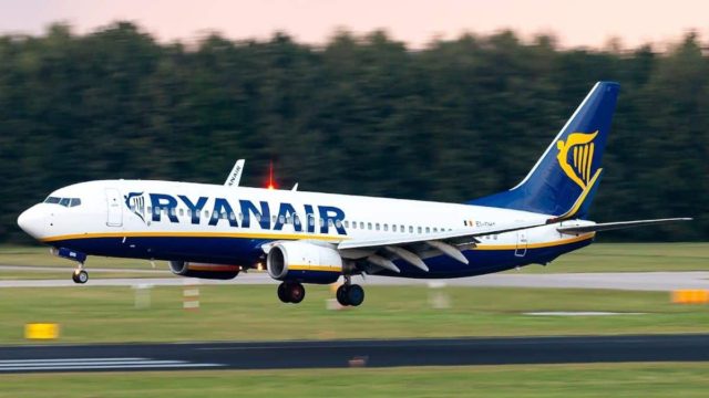 Τρελή προσφορά Ryanair: Πτήσεις στο εξωτερικό με επιστροφή ούτε με 20 ευρώ!