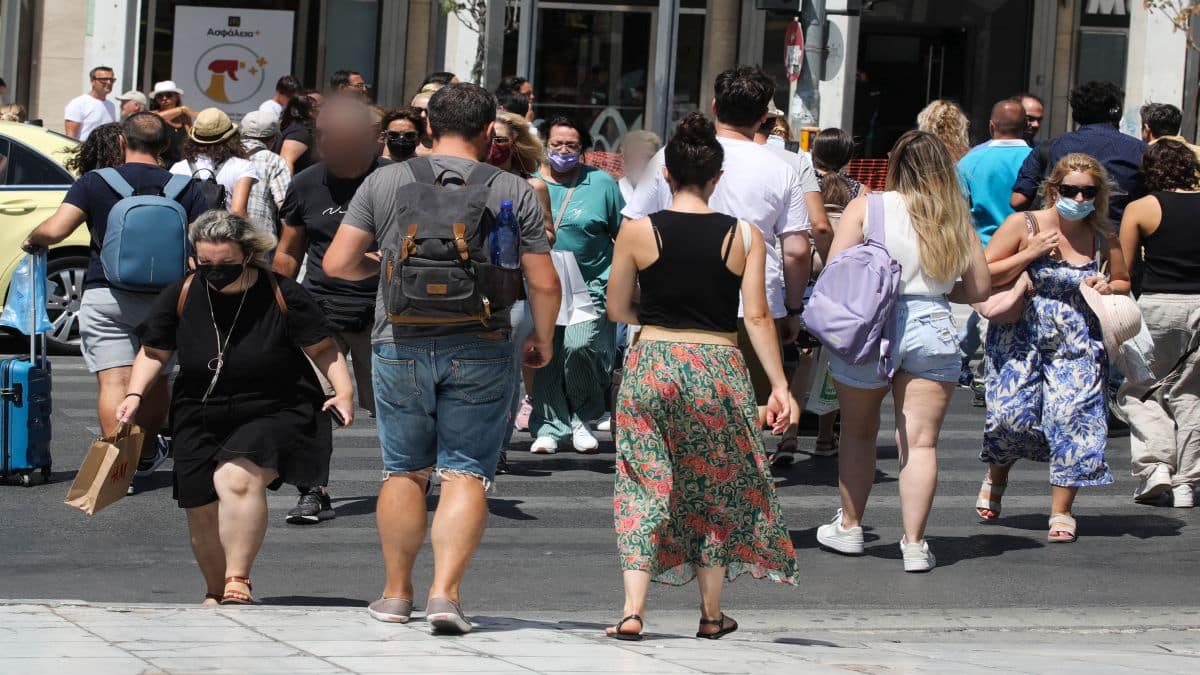 Κορωνοϊός: 44.775 κρούσματα και 97 θάνατοι την τελευταία εβδομάδα (19 – 25/09)