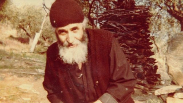 Επαληθεύεται ο Άγιος Παϊσιος; Η ανατριχιαστική προφητεία που συγκλονίζει: «Έτσι θα μπουν και οι Ευρωπαίοι στον πόλεμο»