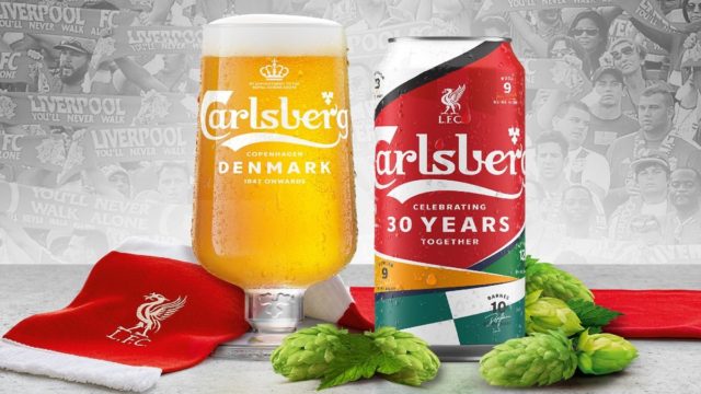 Η Carlsberg γιορτάζει τα 30 χρόνια υποστήριξης στην ομάδα της Liverpool Football Club