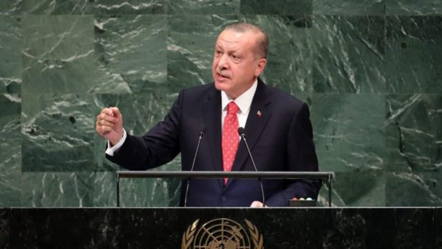 Το “τερμάτισε” ο Ερντογάν: “Η Ελλάδα κάνει εγκλήματα κατά της ανθρωπότητας” – Οι προκλητικές δηλώσεις στον ΟΗΕ
