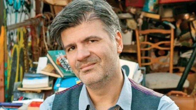 «Μου άλλαξε τη ζωή, είναι μία…» –  Ο Φοίβος Δεληβοριάς σε μία ενδιαφέρουσα συνέντευξη (video)
