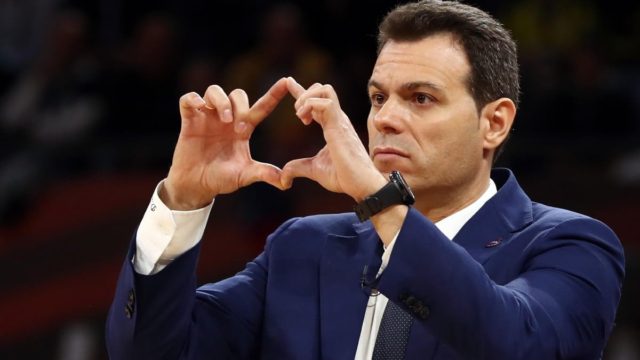 Μαρία Εμμανουηλίδου: Αυτή είναι η πανέμορφη σύζυγος του Δημήτρη Ιτούδη – Είναι μαζί εδώ και 20 χρόνια (photos)