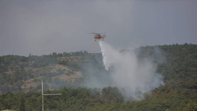 Φωτιά στη Μεσσηνία – Επιχειρούν και αεροσκάφη