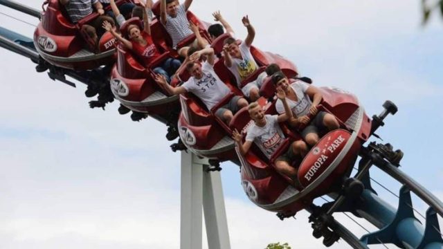 Συναγερμός στο Allou Fun Park – Τέσσερις τραυματίες στο νοσοκομείο