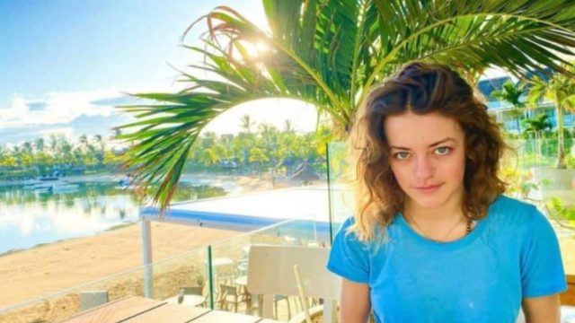 Αγκαλιές και τρυφερά φιλιά – Σούσουρο με τις νέες φωτογραφίες της Γαίας Μερκούρη από τις διακοπές της