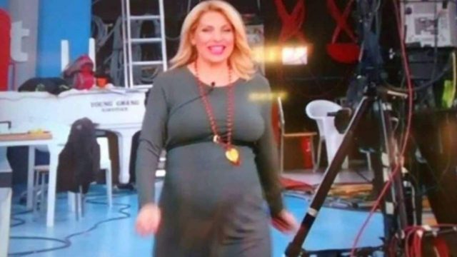 Εγκυμοσύνη για την Ελένη Μενεγάκη: Όλη η αλήθεια για τις στιγμές ευτυχίας!
