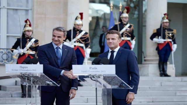 Ελληνοτουρκικά: Μια γροθιά Γαλλία – Ελλάδα απέναντι στις τουρκικές απειλές – «Τα κράτη – μέλη της νότιας Ευρώπης θα στηρίξουμε την Ελλάδα» (video)