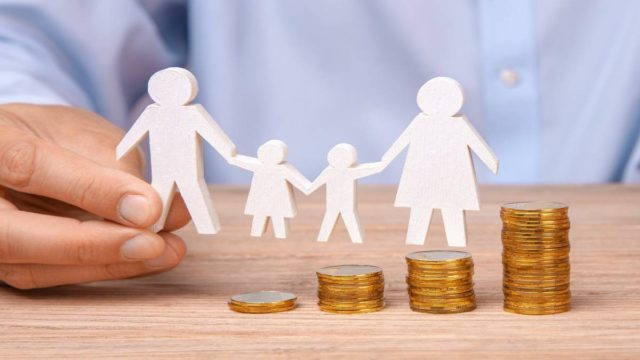 Νέος μποναμάς! Έρχεται έκτακτο επίδομα για 800.000 οικογένειες με παιδιά (video)