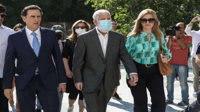 «Έφαγα σφαίρα στην καρδιά» – Σοκάρουν τα λόγια της Ελπίδας Νίνου στο άκουσμα των καταγγελιών σε βάρος του Πέτρου Φιλιππίδη
