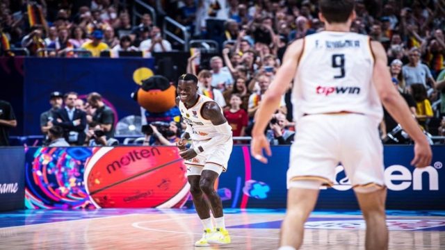 Eurobasket 2022: Τρόμαξε με Πέρι στο τέλος, αλλά πέρασε στους «8» η Γερμανία (video)