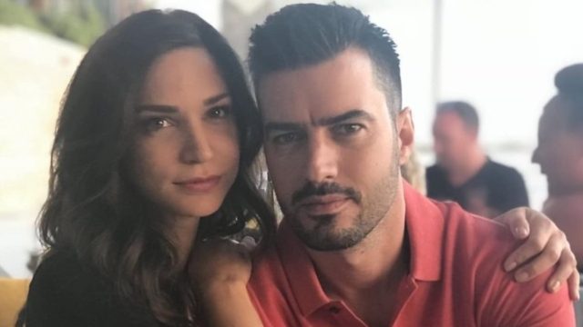 Δύσκολες ώρες για την Κατερίνα Γερονικολού: «Δεν υπάρχει περίπτωση να τον ξεχάσω» – Στο πλευρό της ο Γιάννης Τσιμιτσέλης