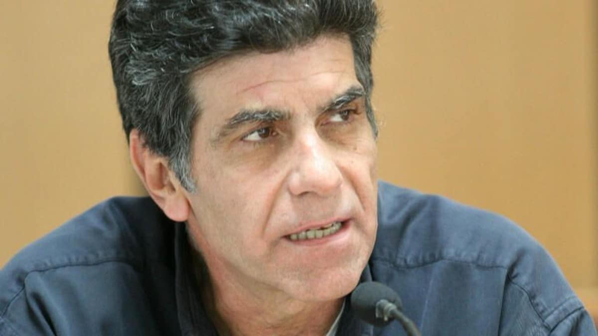«Έσκασαν» τα ευχάριστα για τον Γιάννη Μπέζο: Αφήνει την υποκριτική και γίνεται…