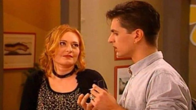 Θυμάστε την «Αλέκα» από το «Κωνσταντίνου και Ελένης»; Δείτε πως είναι σήμερα! (Video)