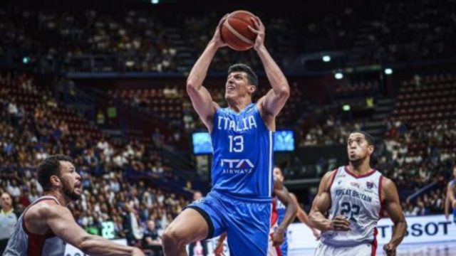 Eurobasket 2022: Η Ιταλία «ποδοπάτησε» τη Μεγάλη Βρετανία με 56-90