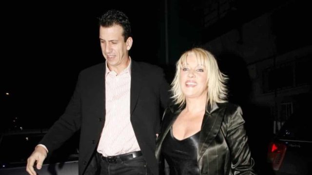 «Έγινε κάτι στο γάμο μας και…» – «Κάρφωσε» τη Ρούλα Κορομηλά μετά το διαζύγιό τους ο Νάσος Γαλακτερός