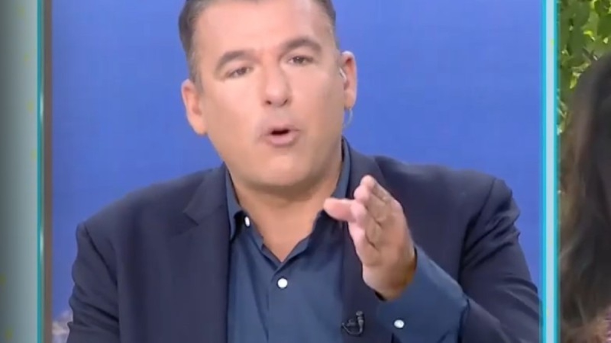 Έξω φρενών ο Γιώργος Λιάγκας: «Βράζω από θυμό, ντροπή του!»