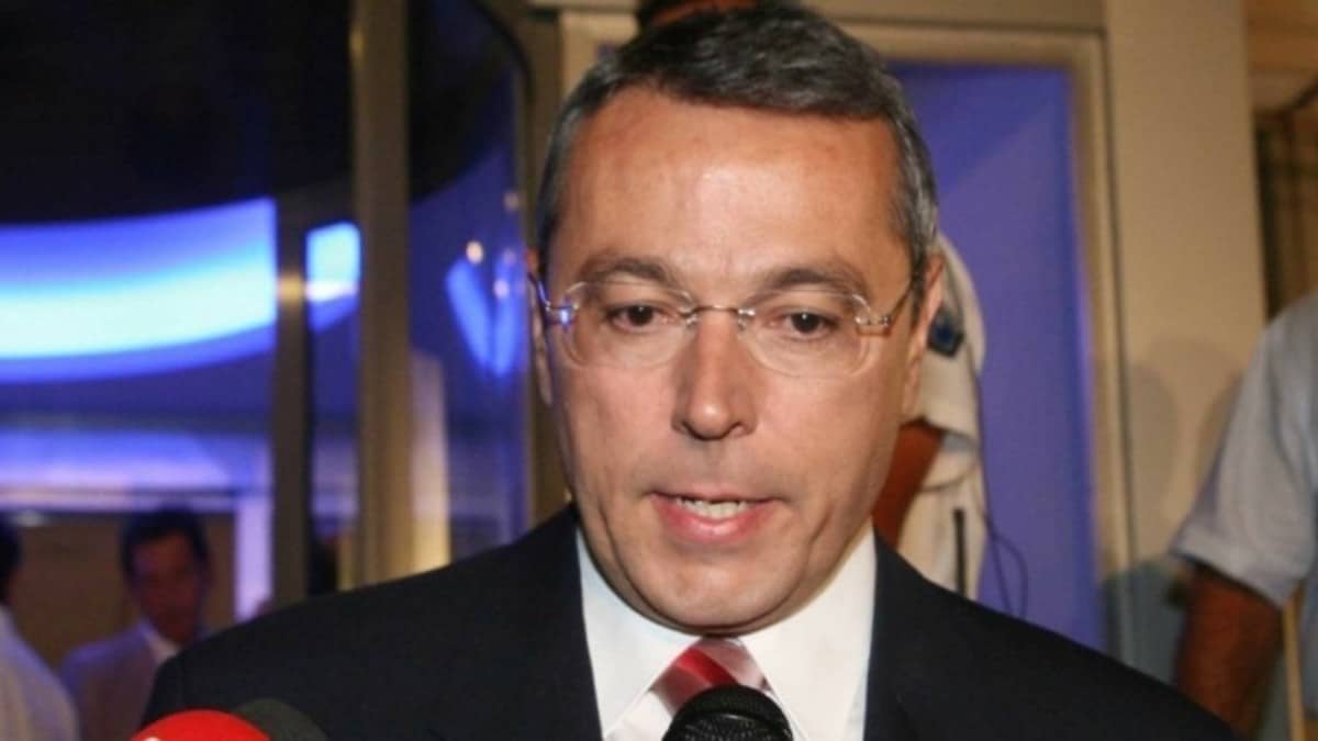 Τραγικές ώρες για τον Αιμίλιο Λιάτσο: «Χάσαμε ένα παιδί με τη γυναίκα μου…»