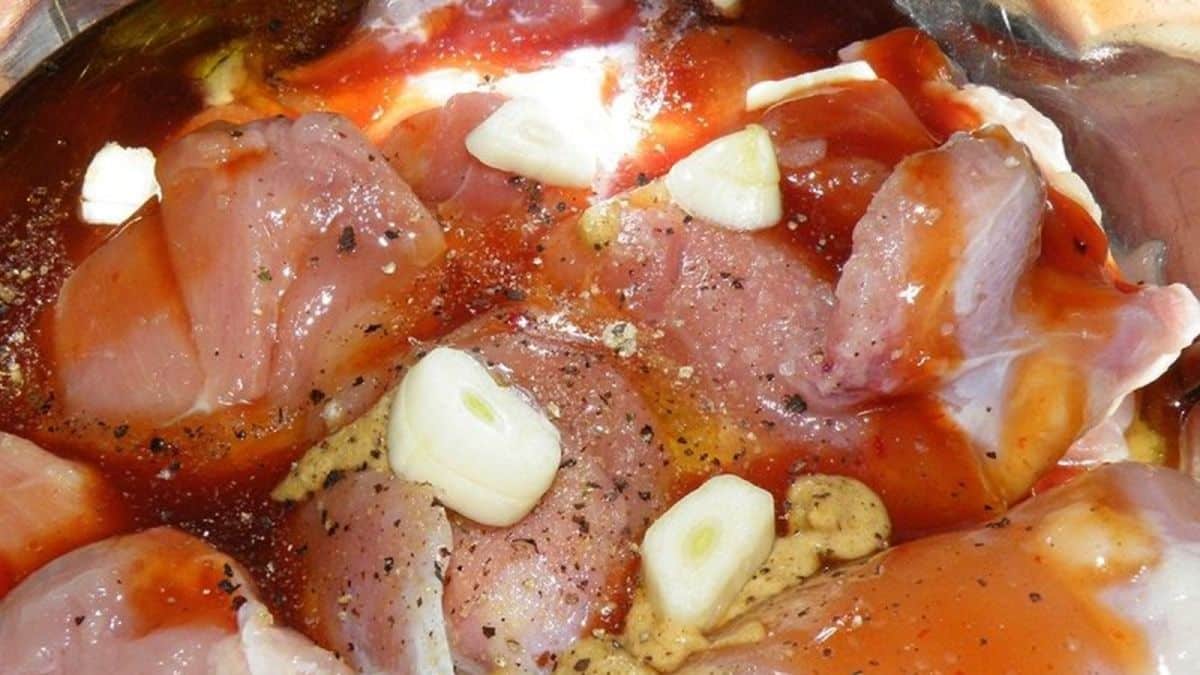Η καλύτερη μαρινάδα για όλα τα κρέατα – Θα εκπλαγείτε με αυτό το υλικό!